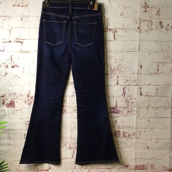 🦅American Eagle Super Hi-Rise Flare Size 2 Denim Jeans SAC736 - Picture 3 of 9